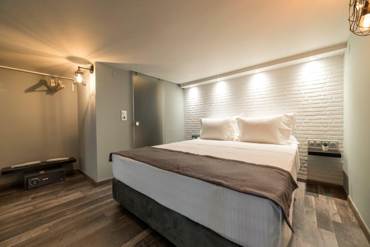 Oinoelia Luxury Suites&Residence Potos Exterior foto
