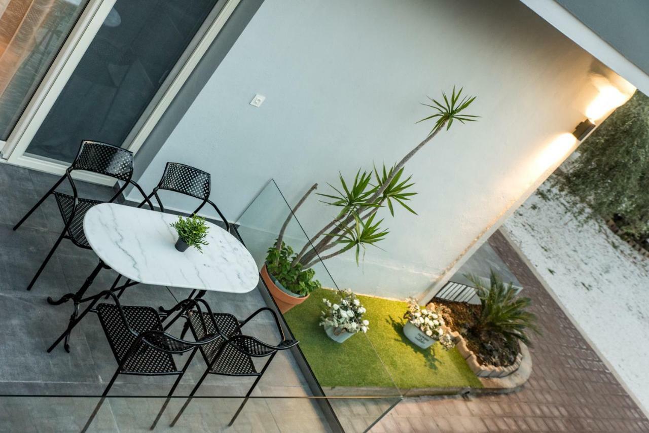 Oinoelia Luxury Suites&Residence Potos Exterior foto