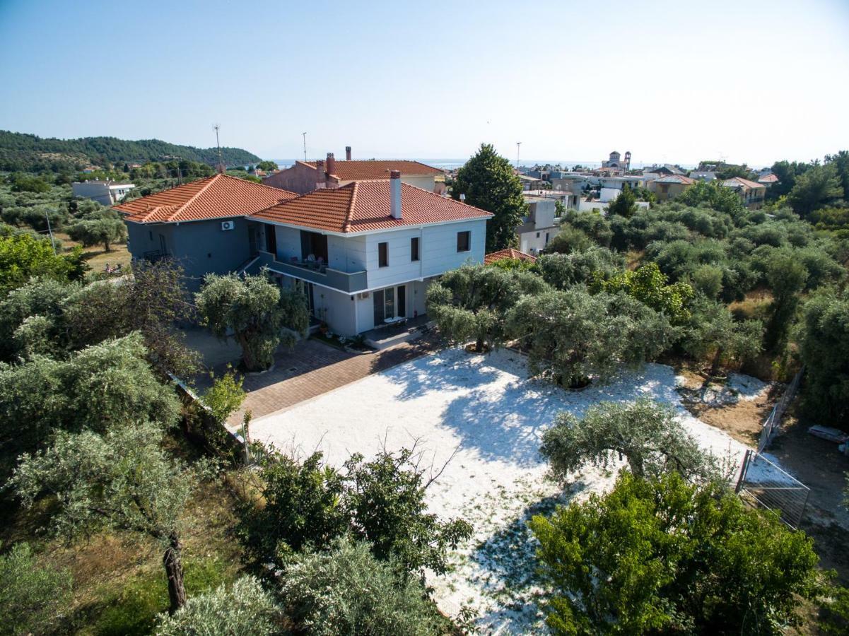 Oinoelia Luxury Suites&Residence Potos Exterior foto